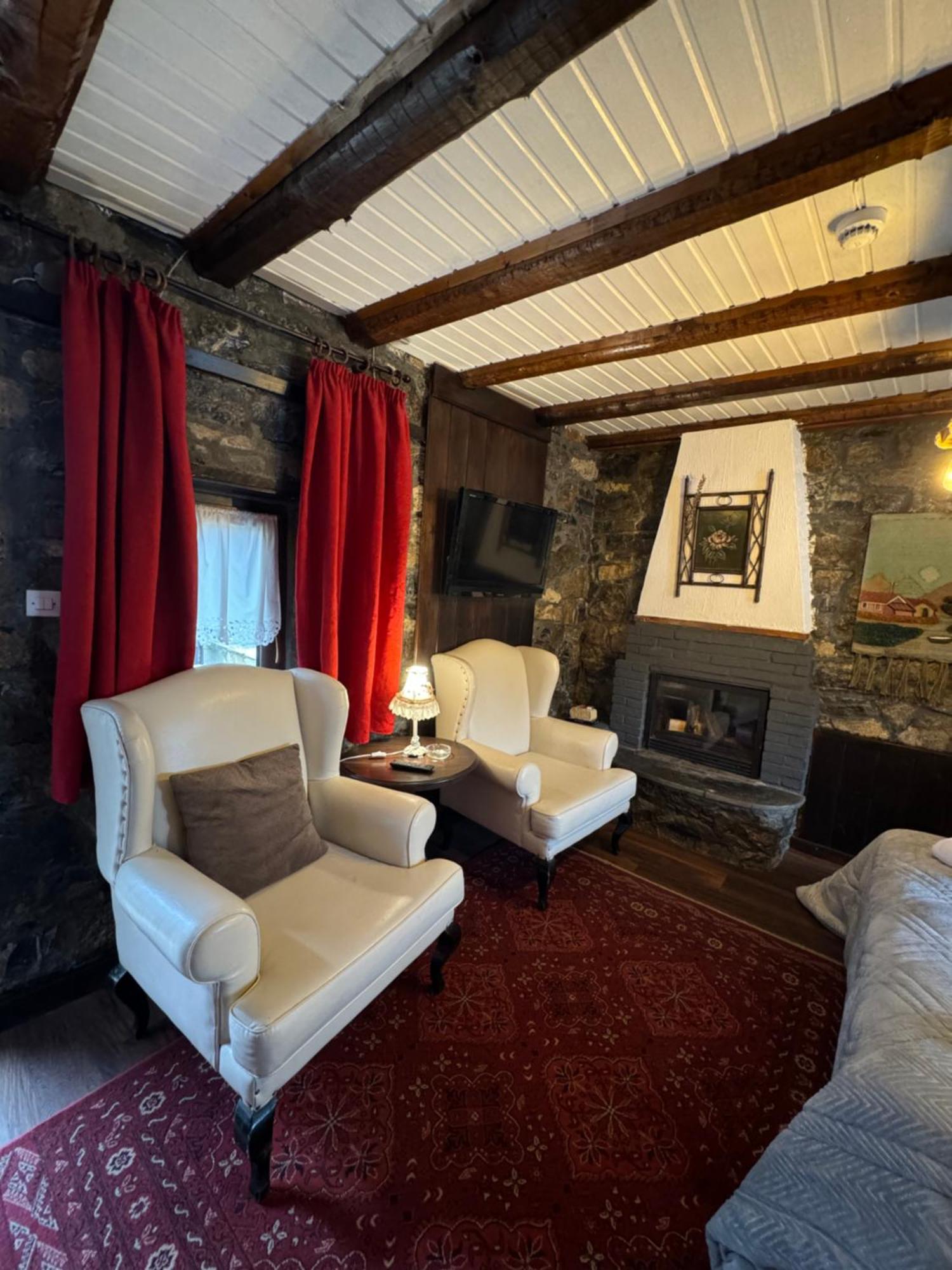 Chalet Asteras Tou Vorra Agios Athanasios  Buitenkant foto