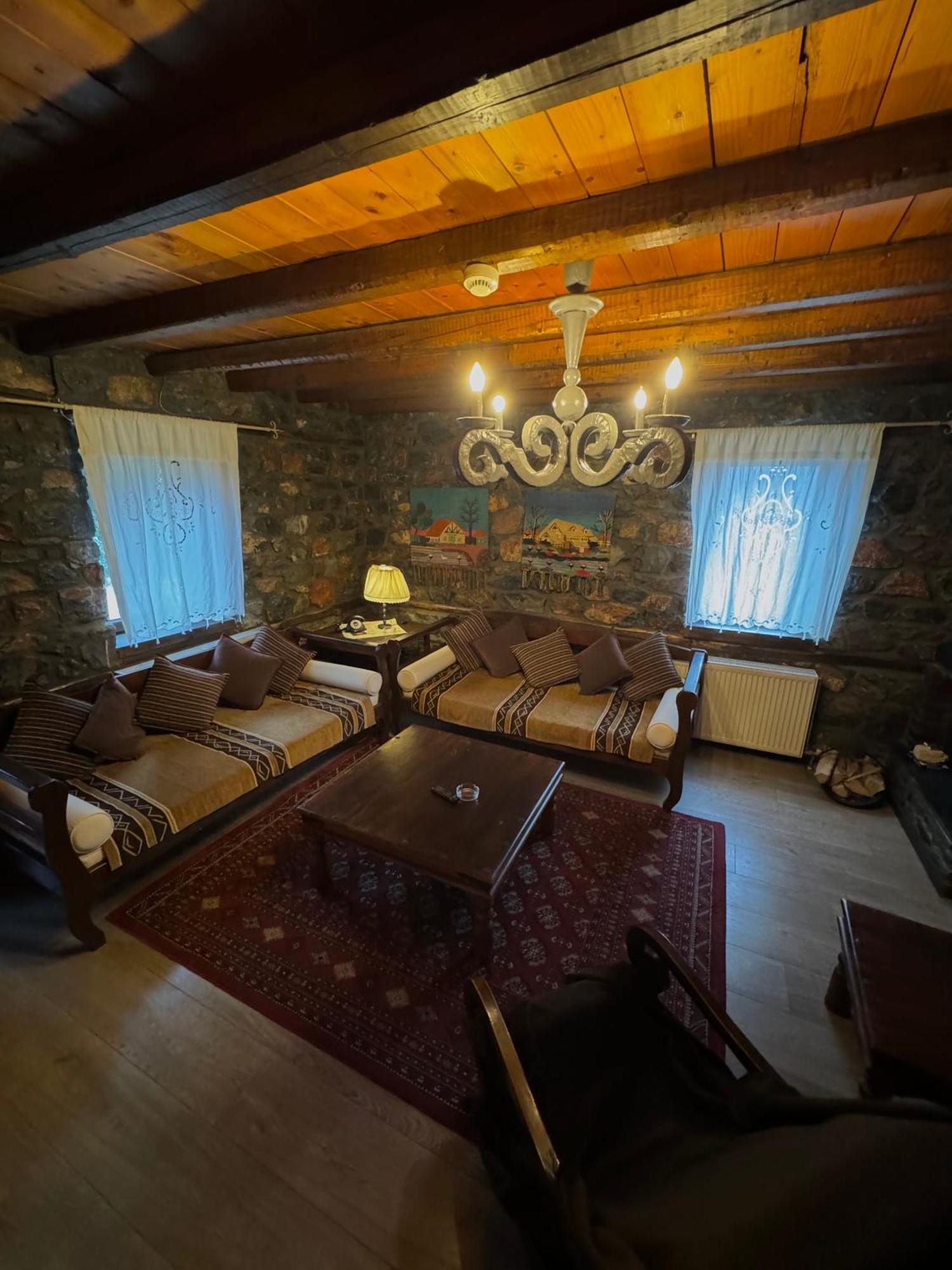 Chalet Asteras Tou Vorra Agios Athanasios  Buitenkant foto