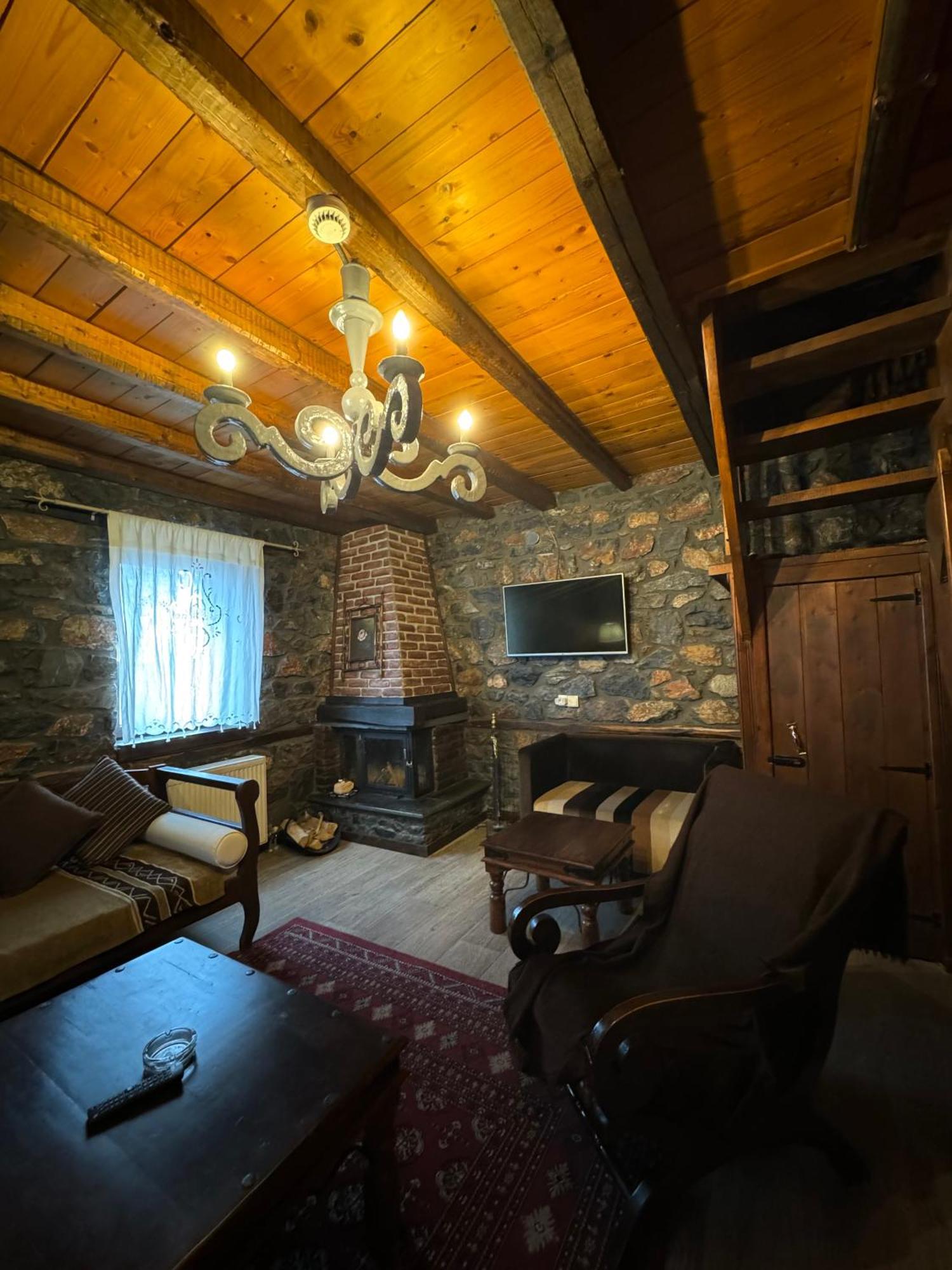 Chalet Asteras Tou Vorra Agios Athanasios  Buitenkant foto