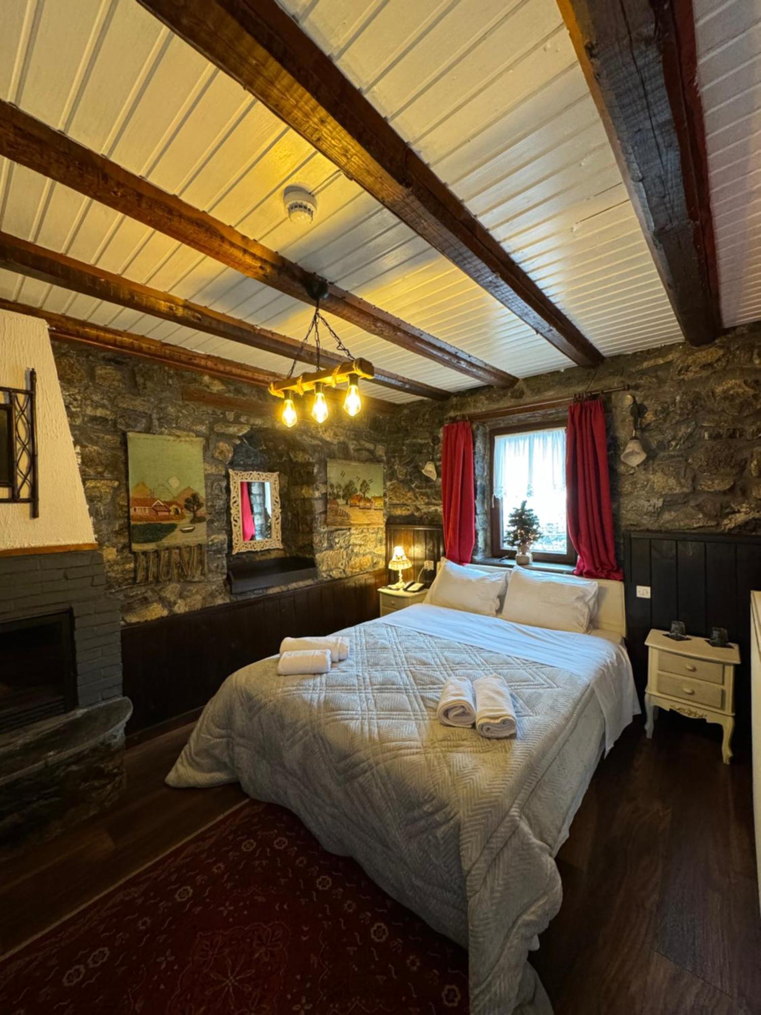 Chalet Asteras Tou Vorra Agios Athanasios  Buitenkant foto