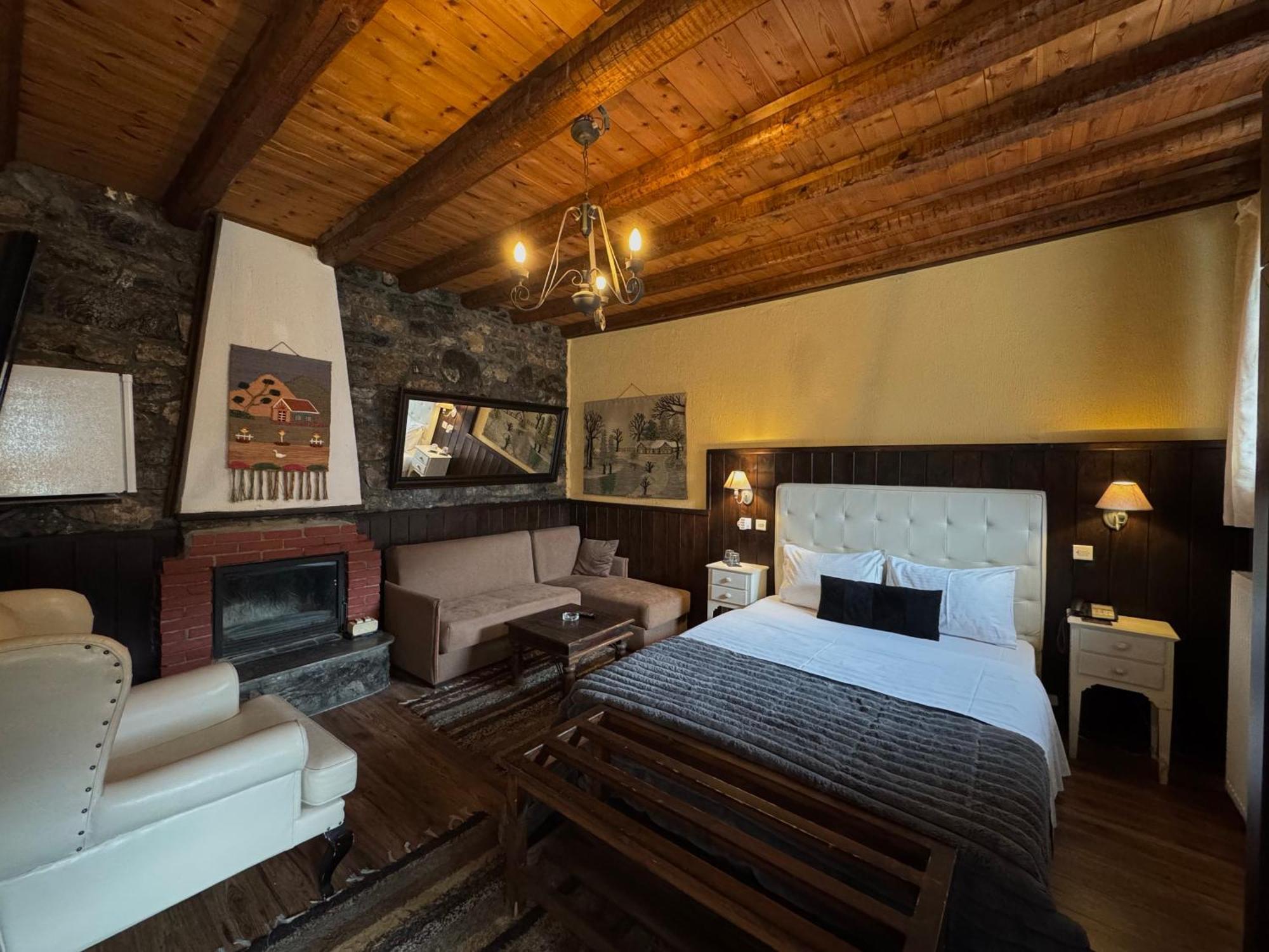 Chalet Asteras Tou Vorra Agios Athanasios  Buitenkant foto